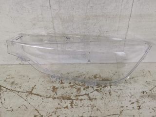 bontott BMW 3 F30-F35 Bal első Lámpabúra