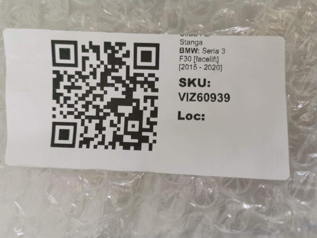 bontott BMW 3 F30-F35 Bal első Lámpabúra