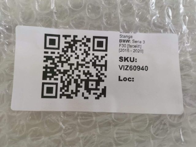 bontott BMW 3 F30-F35 Bal első Lámpabúra