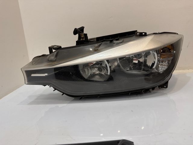 bontott BMW 3 F30-F35 Bal Fényszóró