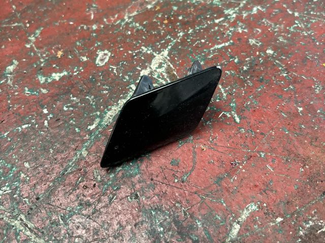 bontott BMW 3 F30-F35 Bal Fényszórómosó Fedél