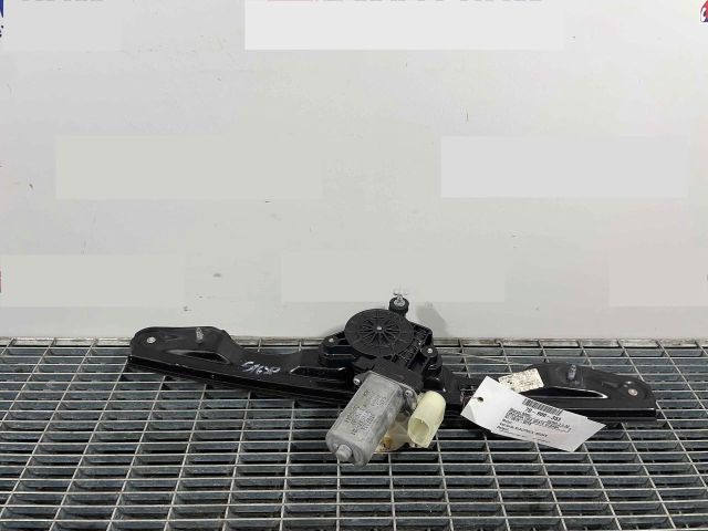 bontott BMW 3 F30-F35 Bal hátsó Ablakemelő Szerkezet (Elektromos)