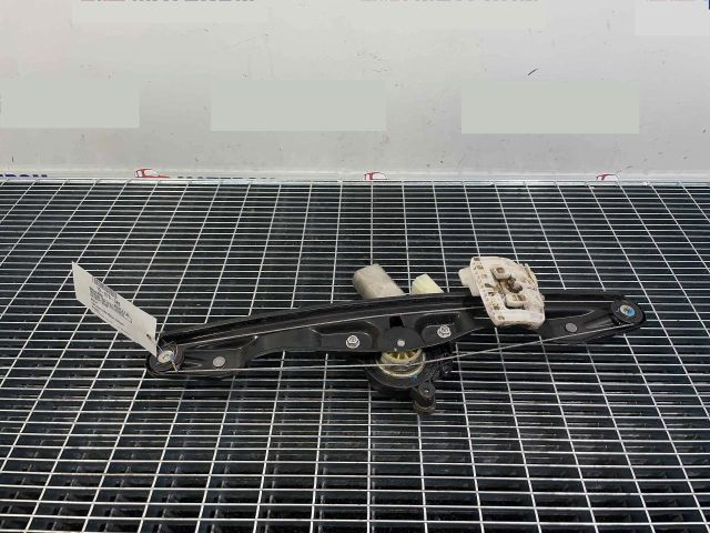 bontott BMW 3 F30-F35 Bal hátsó Ablakemelő Szerkezet (Elektromos)