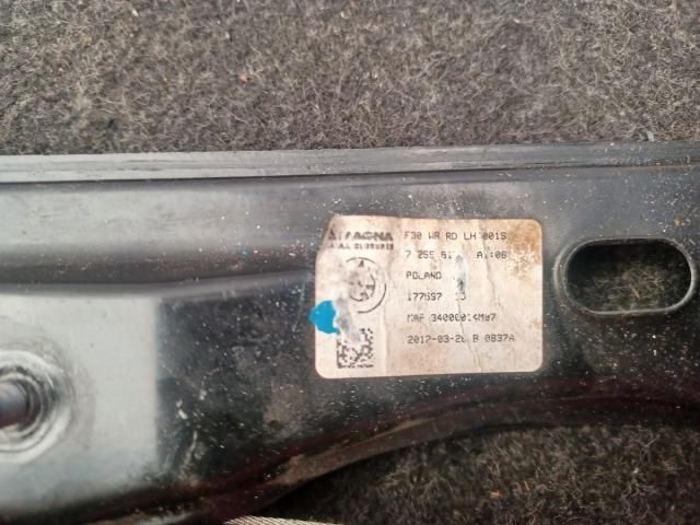 bontott BMW 3 F30-F35 Bal hátsó Ablakemelő Szerkezet (Elektromos)