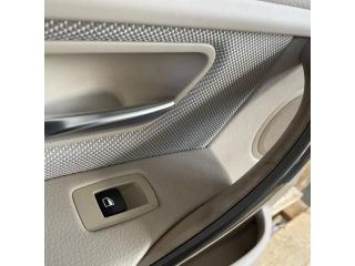 bontott BMW 3 F30-F35 Bal hátsó Ajtó Kárpit