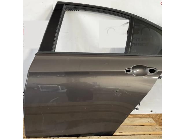 bontott BMW 3 F30-F35 Bal hátsó Ajtó (Üres lemez)