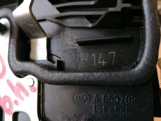 bontott BMW 3 F30-F35 Bal hátsó Ajtózár