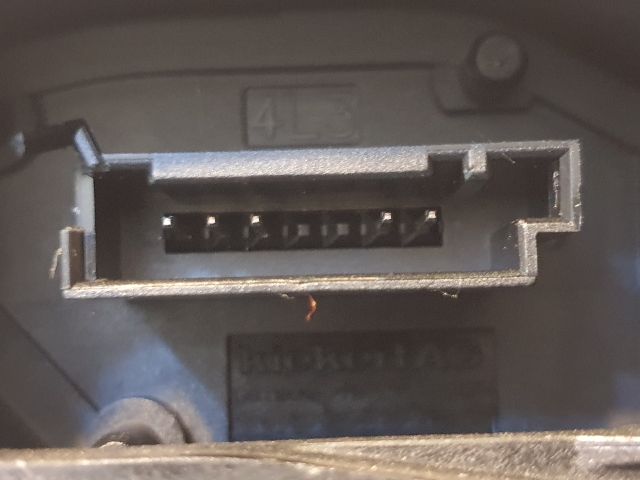 bontott BMW 3 F30-F35 Bal hátsó Ajtózár