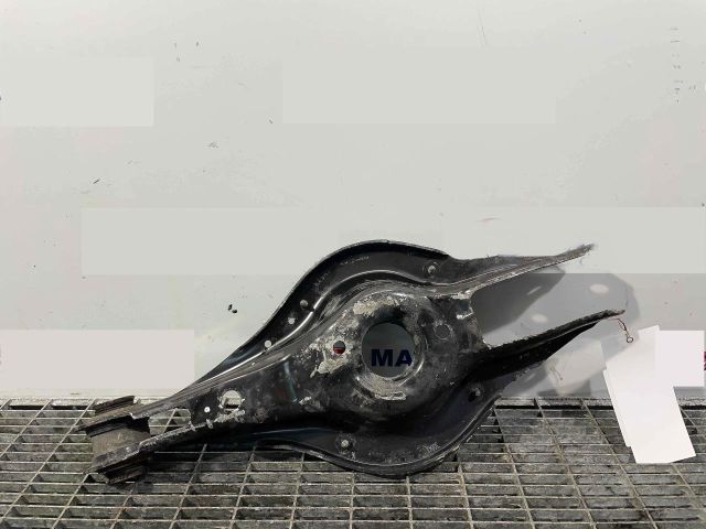 bontott BMW 3 F30-F35 Bal hátsó Alsó Lengőkar