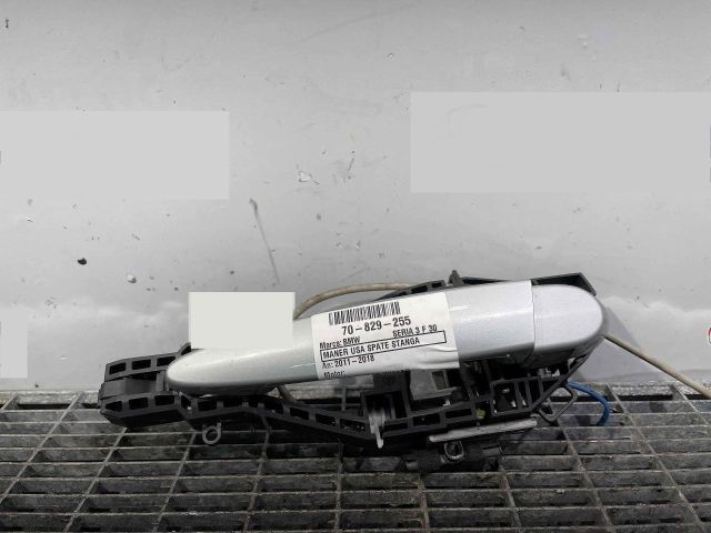 bontott BMW 3 F30-F35 Bal hátsó Külső Kilincs