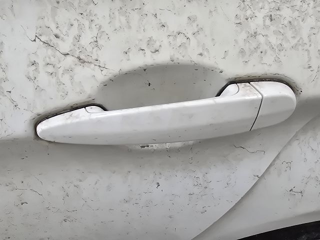 bontott BMW 3 F30-F35 Bal hátsó Külső Kilincs