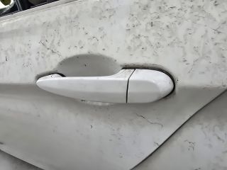 bontott BMW 3 F30-F35 Bal hátsó Külső Kilincs