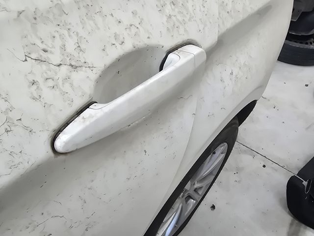 bontott BMW 3 F30-F35 Bal hátsó Külső Kilincs