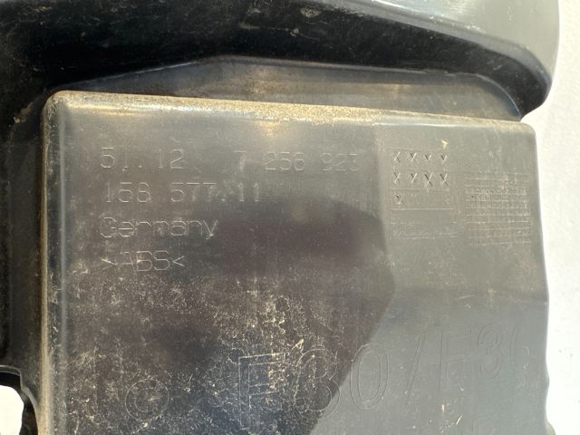 bontott BMW 3 F30-F35 Bal hátsó Oldal Lökhárító Tartó (Műanyag)