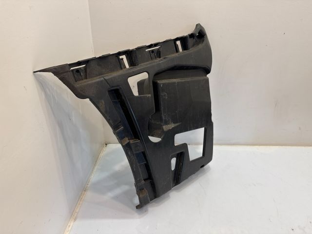 bontott BMW 3 F30-F35 Bal hátsó Oldal Lökhárító Tartó (Műanyag)