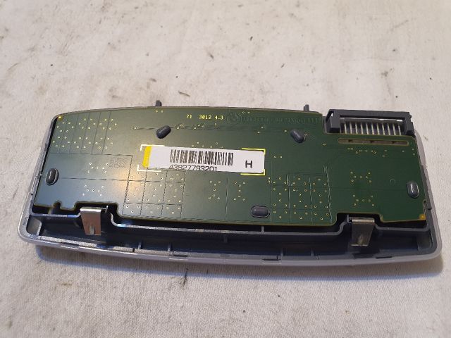 bontott BMW 3 F30-F35 Beltér Világítás Hátsó