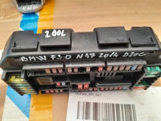 bontott BMW 3 F30-F35 Biztosítéktábla Fedél