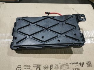 bontott BMW 3 F30-F35 Biztosítéktábla Utastér