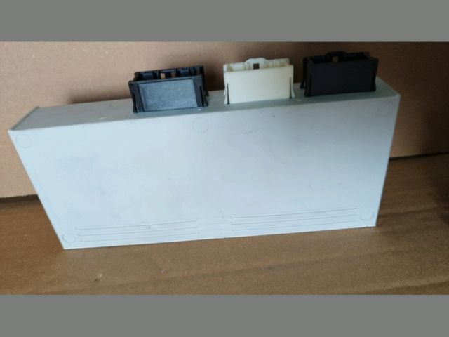 bontott BMW 3 F30-F35 Csomagtér Ajtó Vezérlőegység