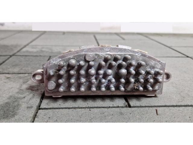 bontott BMW 3 F30-F35 Előtét Ellenállás Fűtőmotor