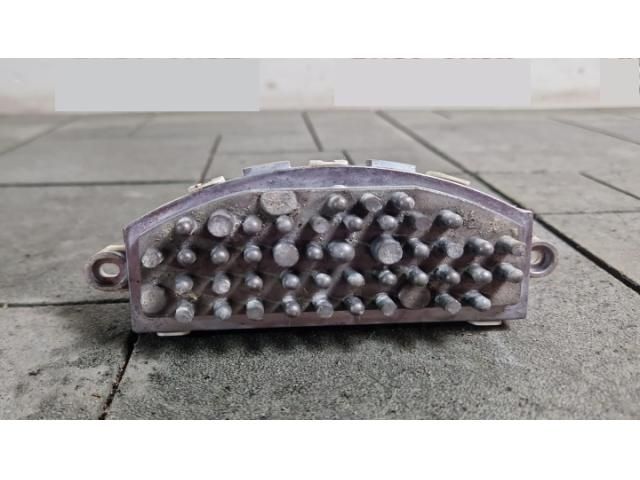 bontott BMW 3 F30-F35 Előtét Ellenállás Fűtőmotor