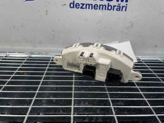 bontott BMW 3 F30-F35 Előtét Ellenállás Fűtőmotor