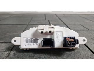 bontott BMW 3 F30-F35 Előtét Ellenállás Fűtőmotor