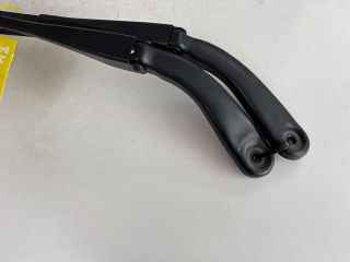 bontott BMW 3 F30-F35 Első Ablaktörlő Kar