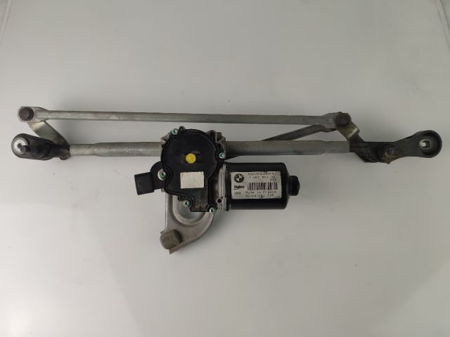 bontott BMW 3 F30-F35 Első Ablaktörlő Motor