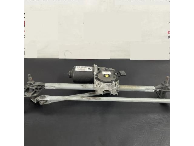 bontott BMW 3 F30-F35 Első Ablaktörlő Szerkezet Motorral