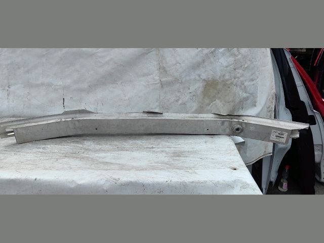 bontott BMW 3 F30-F35 Első Lökhárító Merevítő (Fém)