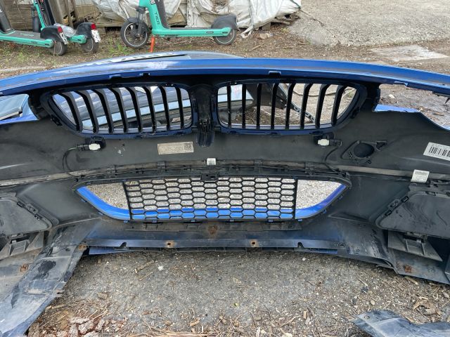 bontott BMW 3 F30-F35 Első Lökhárító (Részeivel)