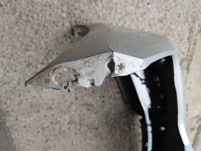 bontott BMW 3 F30-F35 Első Lökhárító (Üresen)