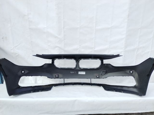 bontott BMW 3 F30-F35 Első Lökhárító (Üresen)