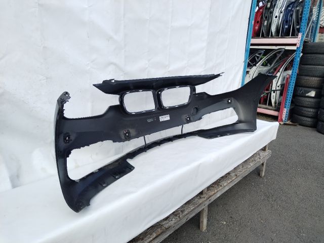 bontott BMW 3 F30-F35 Első Lökhárító (Üresen)