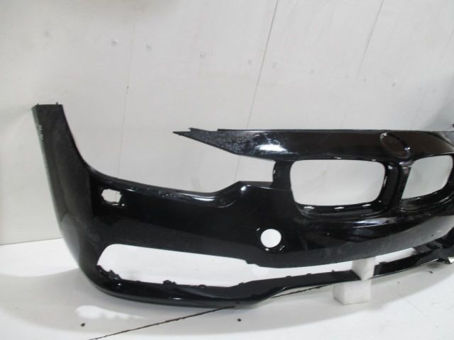 bontott BMW 3 F30-F35 Első Lökhárító (Üresen)