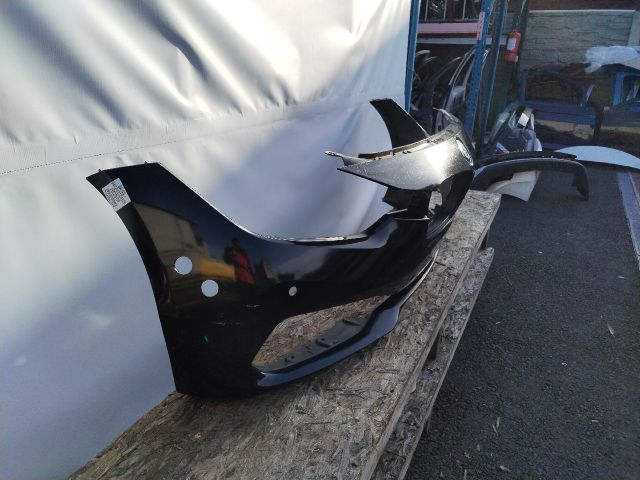 bontott BMW 3 F30-F35 Első Lökhárító (Üresen)