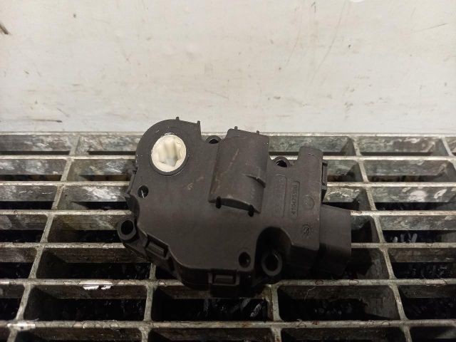 bontott BMW 3 F30-F35 Fűtés Állító Motor