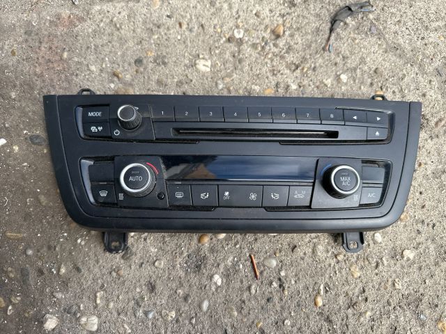 bontott BMW 3 F30-F35 Fűtéskapcsoló (digit klímás)