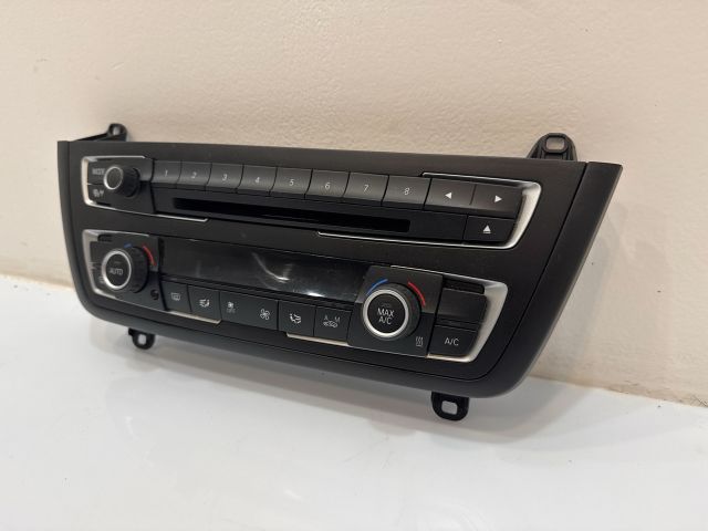 bontott BMW 3 F30-F35 Fűtéskapcsoló (digit klímás)