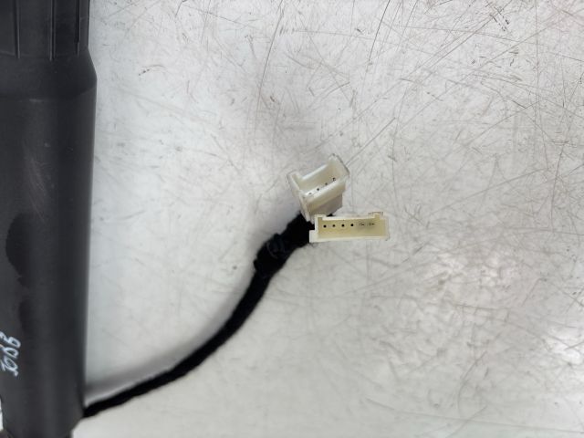 bontott BMW 3 F30-F35 Gázrugós Kitámasztó Teleszkóp Csomagtérajtó Jobb