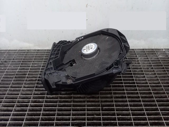 bontott BMW 3 F30-F35 Hangszóró (Pozíciófüggetlen)