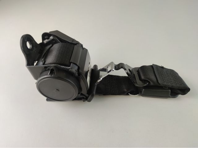 bontott BMW 3 F30-F35 Hátsó középső Biztonsági Öv