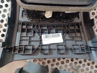 bontott BMW 3 F30-F35 Hátsó középső Szellőző