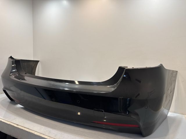 bontott BMW 3 F30-F35 Hátsó Lökhárító (Részeivel)