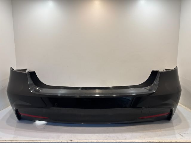 bontott BMW 3 F30-F35 Hátsó Lökhárító (Részeivel)