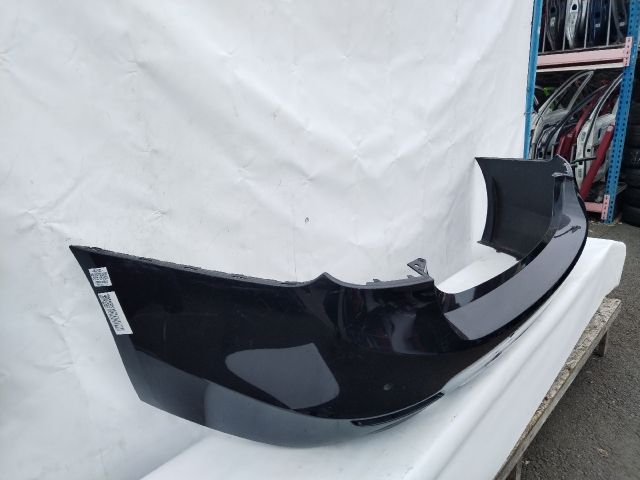 bontott BMW 3 F30-F35 Hátsó Lökhárító (Üresen)