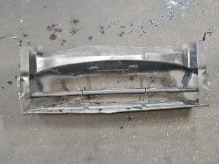 bontott BMW 3 F30-F35 Hűtő Légterelő