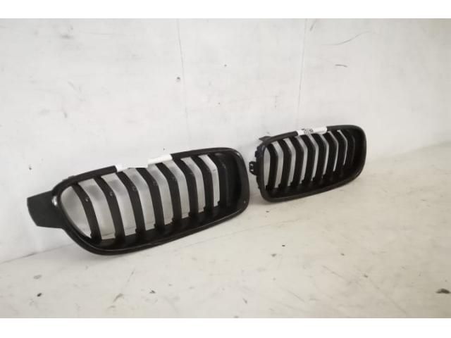 bontott BMW 3 F30-F35 Hűtőrács