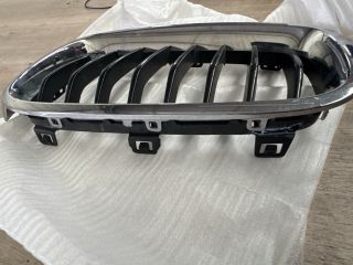 bontott BMW 3 F30-F35 Hűtőrács